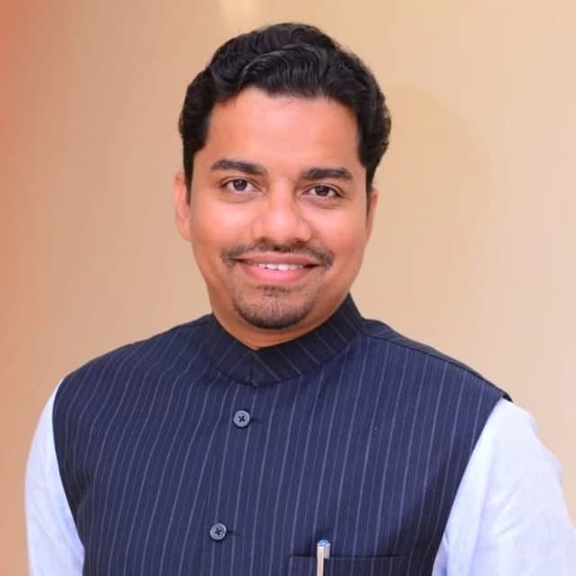 अनिकेतदादा तटकरे